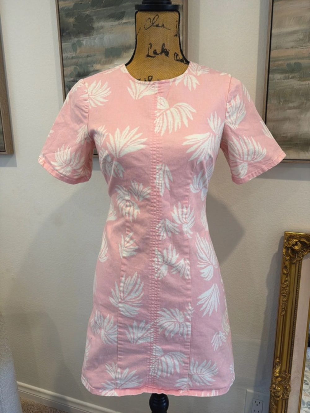 Cinq a Sept Phoenix Madison Shift Dress in pink and white botanical print Size 2